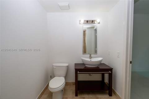 350 S Miami Ave 306, Miami FL - photo 9 of 12
