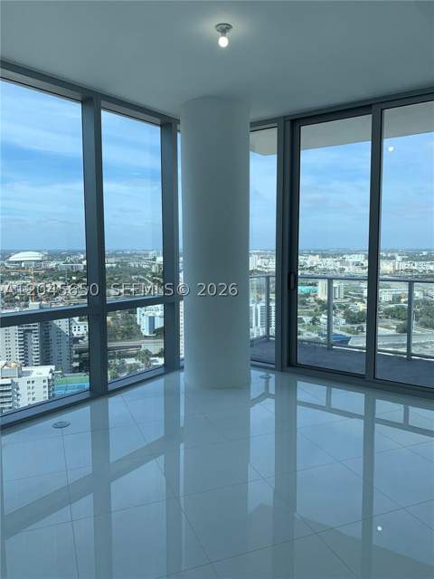 851 NE 1st Ave 2702, Miami FL - photo 12 of 22