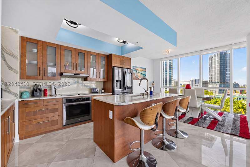 2 bedroom Condominium at 480 NE 30th St 1807, Platinum Condo, Miami — photo 3
