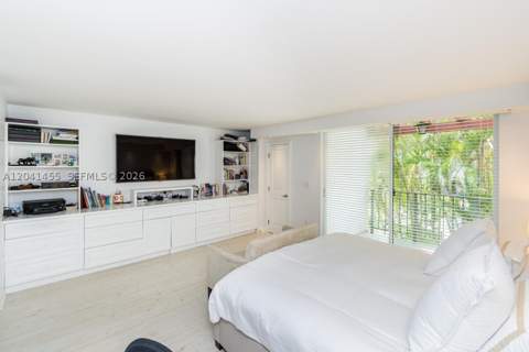 425 Grapetree Dr 206, Key Biscayne FL - photo 17 of 47