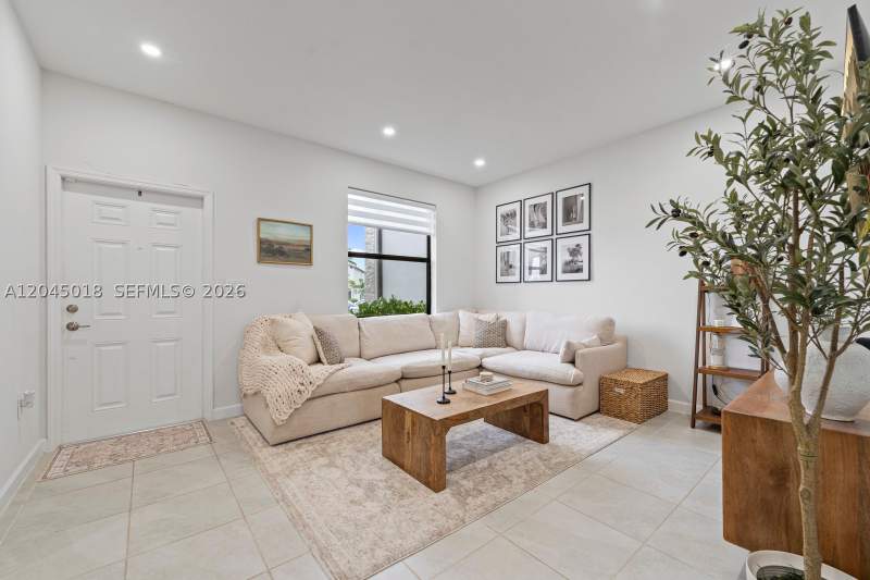 3 bedroom Townhouse at 22961 SW 99th Ave, Enclave South Phase 2, Cutler Bay — photo 5