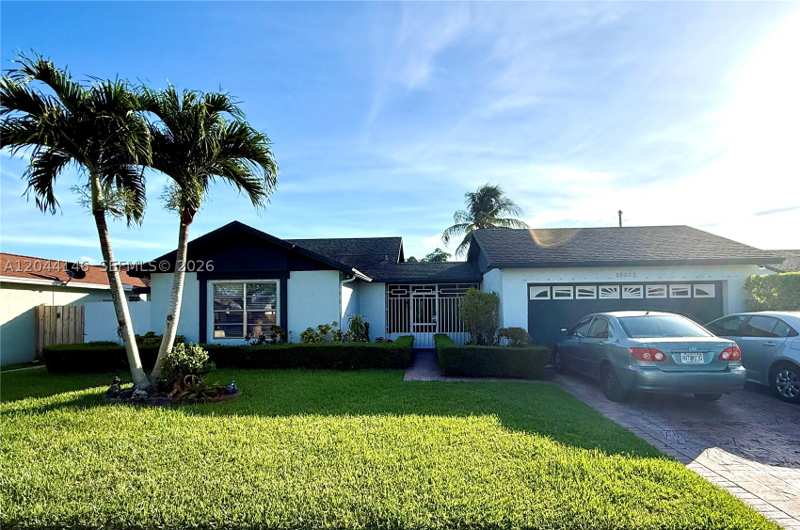 4 bedroom SingleFamilyResidence at 15622 SW 142nd Ct, R J Katz Sub, Miami — photo 1