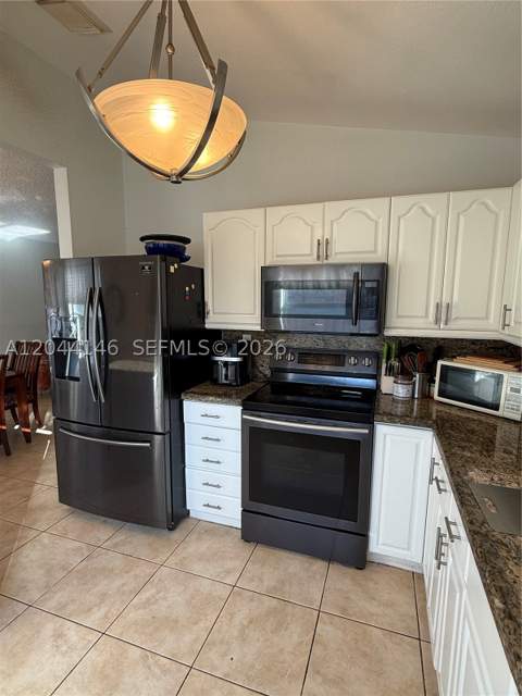 15622 SW 142nd Ct, Miami FL - photo 17 of 63