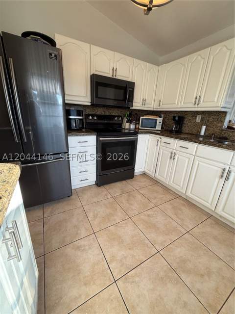 15622 SW 142nd Ct, Miami FL - photo 19 of 63