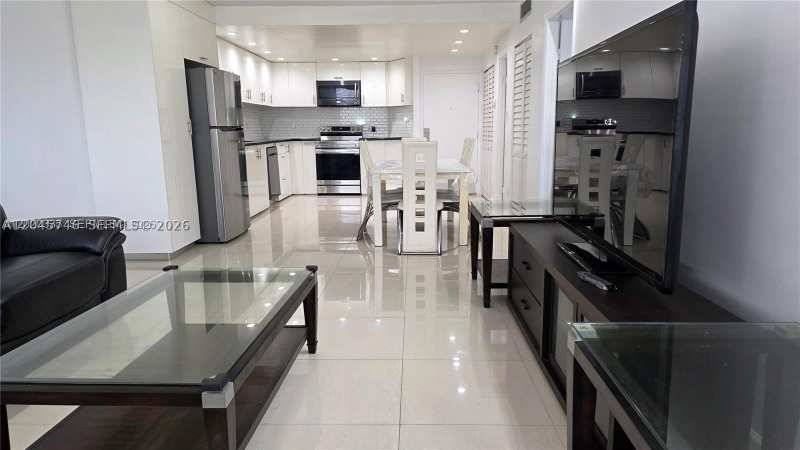 1 bedroom Condominium at 1351 NE Miami Gardens Dr 511E, Buckley Towers Condo - Ea, Miami — photo 1
