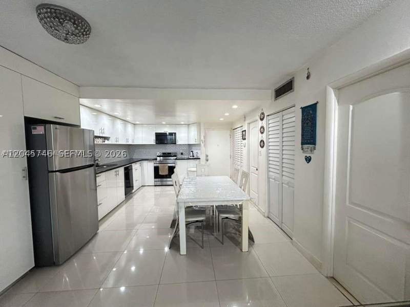 1 bedroom Condominium at 1351 NE Miami Gardens Dr 511E, Buckley Towers Condo - Ea, Miami — photo 2