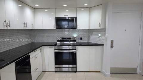 1351 NE Miami Gardens Dr 511E, Miami FL - photo 9 of 24