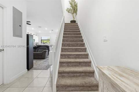 23101 SW 99th Ave, Cutler Bay FL - photo 8 of 30