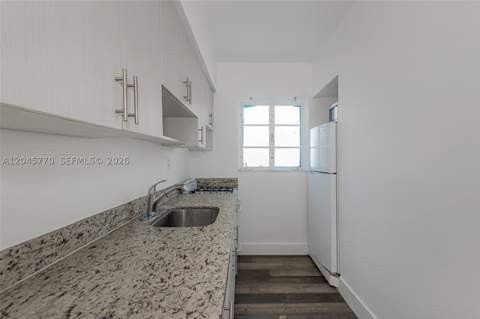 8340 Crespi Blvd 20, Miami Beach FL - photo 10 of 18