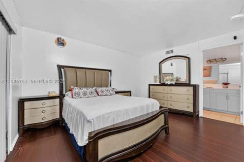 20065 NE 3rd Ct 5, Miami FL - photo 8 of 21