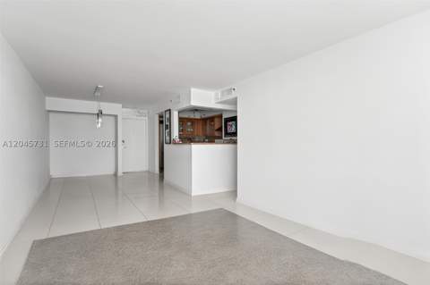1775 Washington Ave 14F, Miami Beach FL - photo 11 of 35