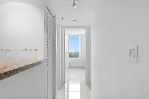 1775 Washington Ave 14F, Miami Beach FL - photo 16 of 35