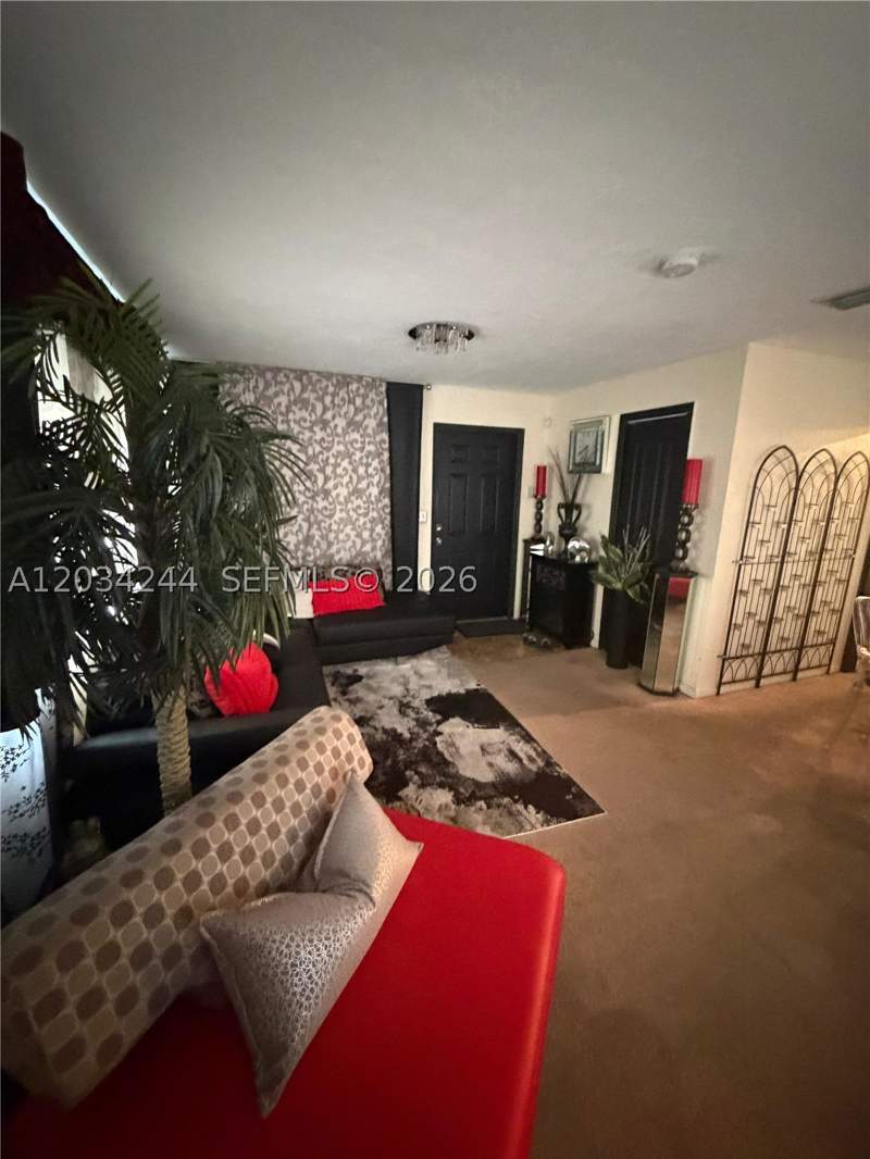 3 bedroom SingleFamilyResidence at 16980 SW 104th Ave, Carmen Laura Subdivision, Miami — photo 5
