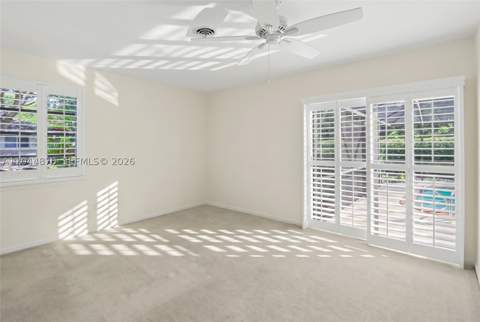 7520 SW 164th St, Palmetto Bay FL - photo 14 of 25