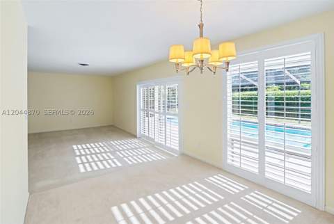 7520 SW 164th St, Palmetto Bay FL - photo 6 of 25