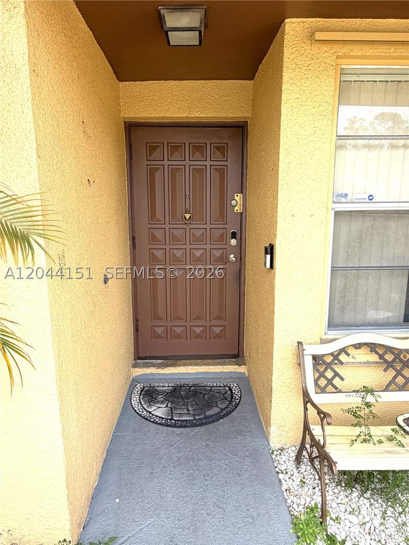 2 bedroom Townhouse at 14725 SW 86th Ln, Kendale Lakes West Townho, Miami — photo 5