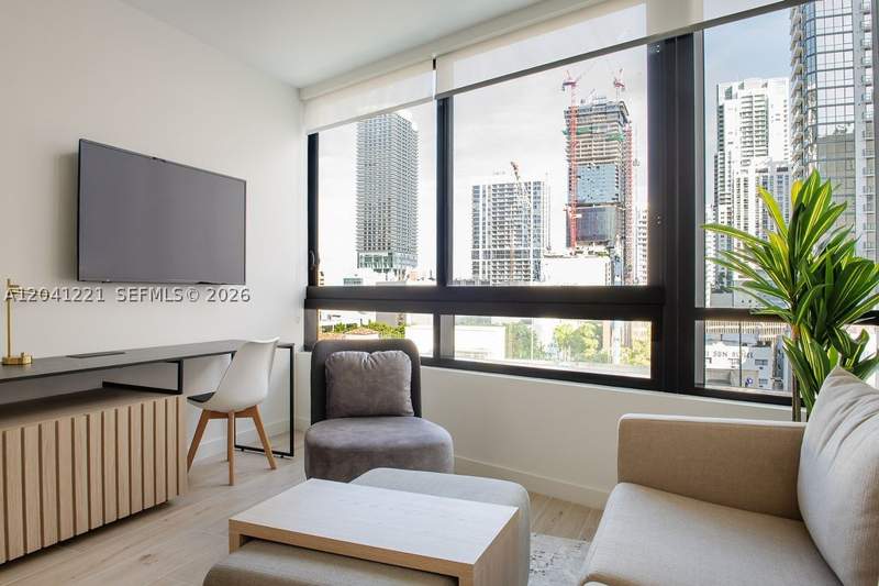 1 bedroom StockCooperative at 225 N Miami Ave 1804, District 225, Miami — photo 3