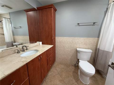 17880 NE 13th Ave, North Miami Beach FL - photo 6 of 6