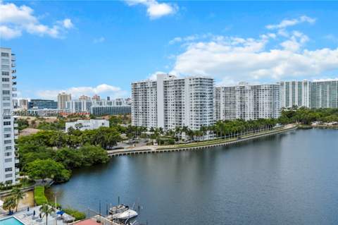 18071 Biscayne Blvd 1404, Aventura FL - photo 10 of 19