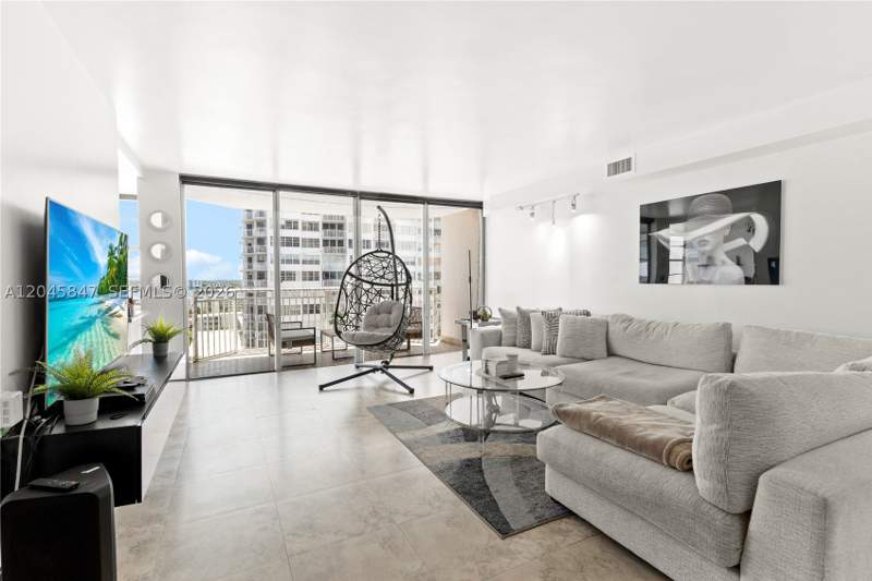 2 bedroom Condominium at 18071 Biscayne Blvd 1404, Del Prado Marina, Aventura — photo 5