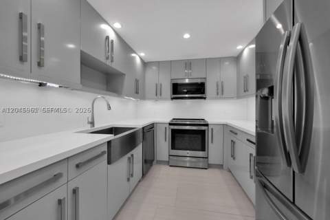 600 Biltmore Way 618, Coral Gables FL - photo 7 of 37