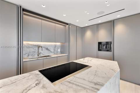 1100 Biscayne Blvd 3906, Miami FL - photo 11 of 71