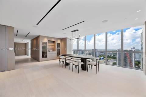 1100 Biscayne Blvd 3906, Miami FL - photo 16 of 71