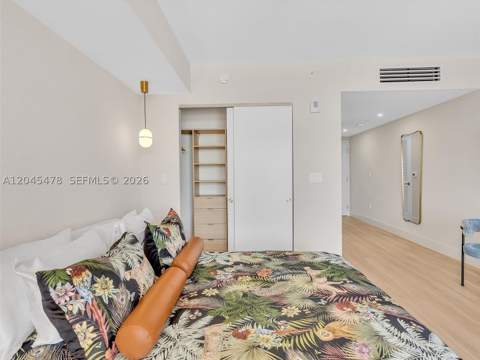 90 NE 32nd st 724, Miami FL - photo 10 of 79
