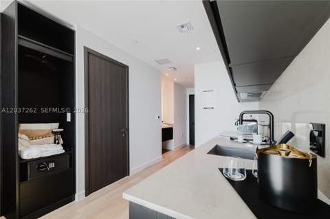 20 NE 11th st 4807B, Miami FL - photo 11 of 36