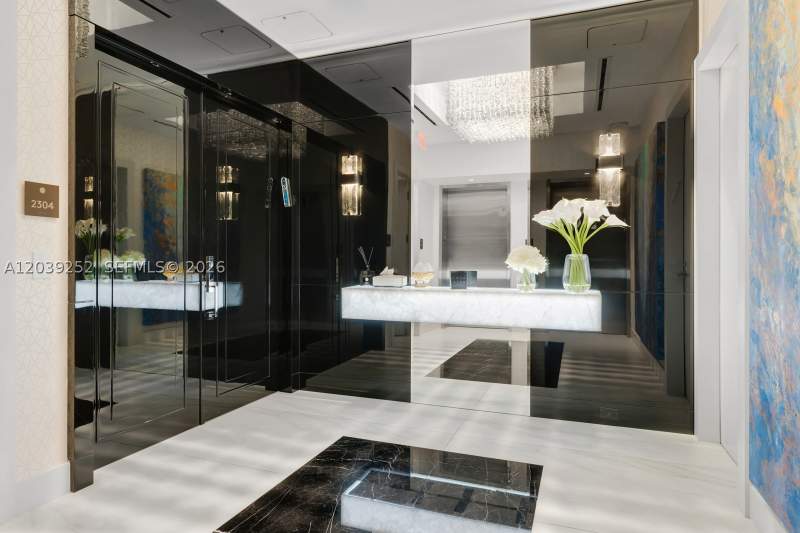 5 bedroom Condominium at 18501 Collins Ave 2304, Turnberry Ocean Club, Sunny Isles Beach — photo 2