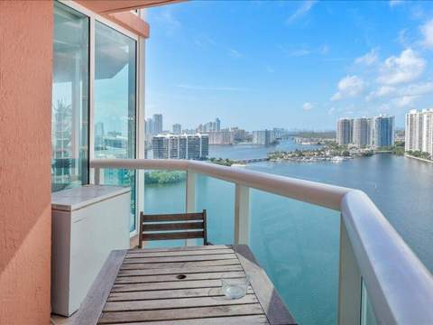 3370 SW Hidden Bay Drive 2409, Aventura FL - photo 16 of 66