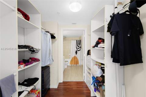 1750 N Bayshore Dr 2414, Miami FL - photo 12 of 32