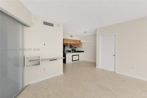 1750 N Bayshore Dr 2414, Miami FL - photo 17 of 32