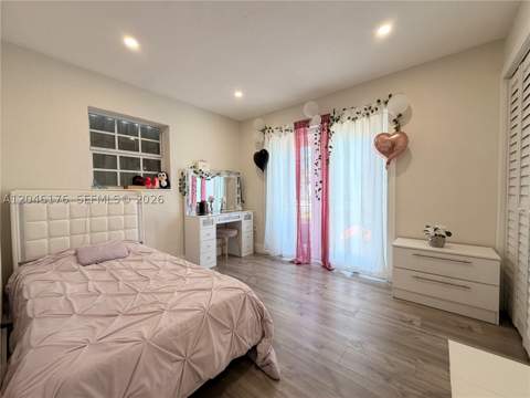 17130 NW 42nd Ct, Miami Gardens FL - photo 8 of 21