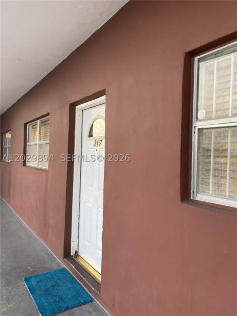 6850 W 16th Dr 317, Hialeah FL - photo 7 of 8