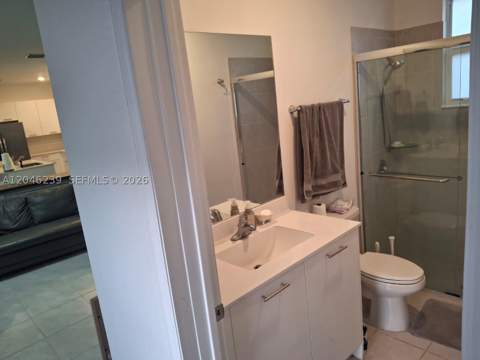 2439 NW 131st Cir, Miami FL - photo 11 of 33