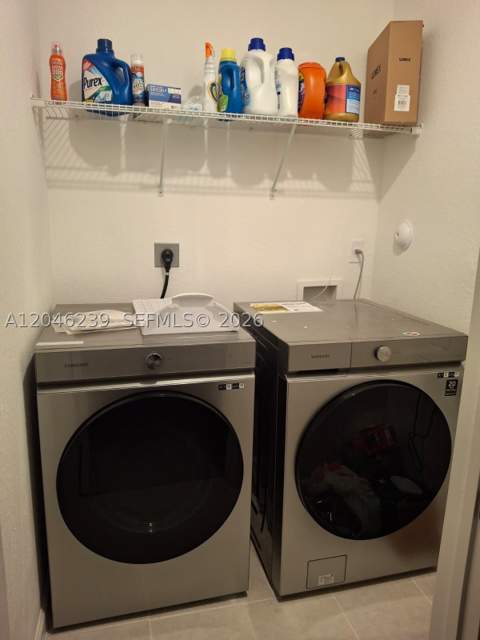 2439 NW 131st Cir, Miami FL - photo 13 of 33
