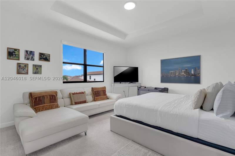 4 bedroom SingleFamilyResidence at 12924 SW 229th St, Kendall Assemblage North, Miami — photo 3