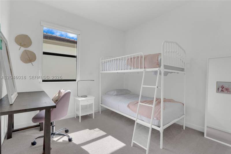 4 bedroom SingleFamilyResidence at 12924 SW 229th St, Kendall Assemblage North, Miami — photo 5