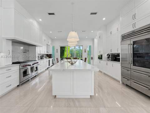 13689 Deering Bay Dr, Coral Gables FL - photo 22 of 88