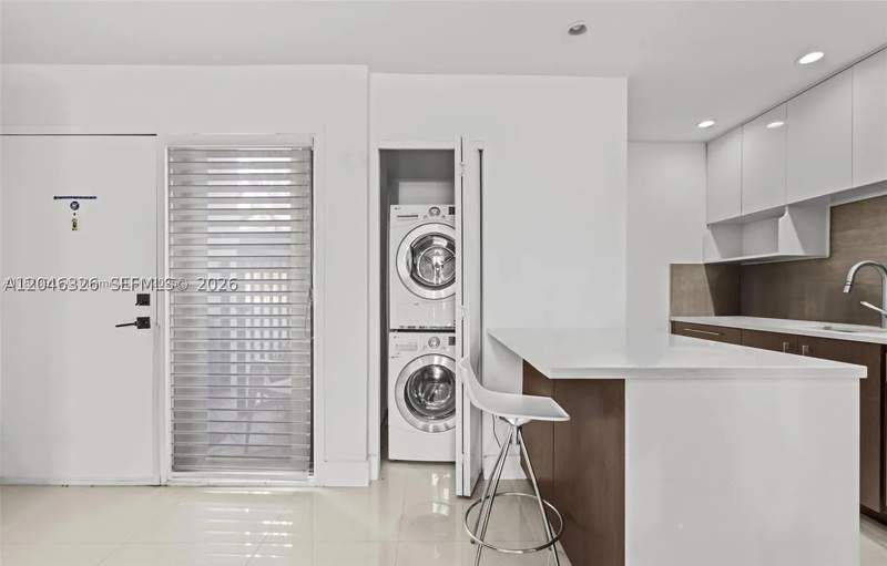 1 bedroom Condominium at 2715 Tigertail Ave 102, Tigertail Bay Condo, Miami — photo 3