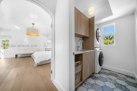 939 W 47th Ct, Miami Beach FL - photo 23 of 41
