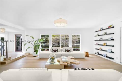 939 W 47th Ct, Miami Beach FL - photo 8 of 41