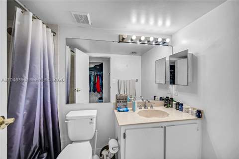 7601 E Treasure Dr 2412, North Bay Village FL - photo 9 of 12