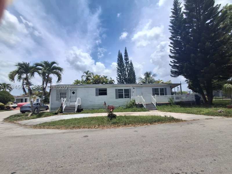 3 bedroom MobileHome at 19800 SW 180 Ave, Americana Village Condo, Miami — photo 1