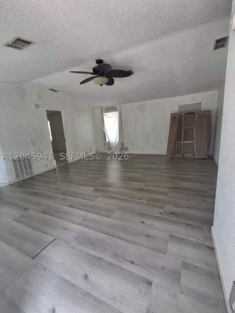 19800 SW 180 Ave, Miami FL - photo 11 of 37