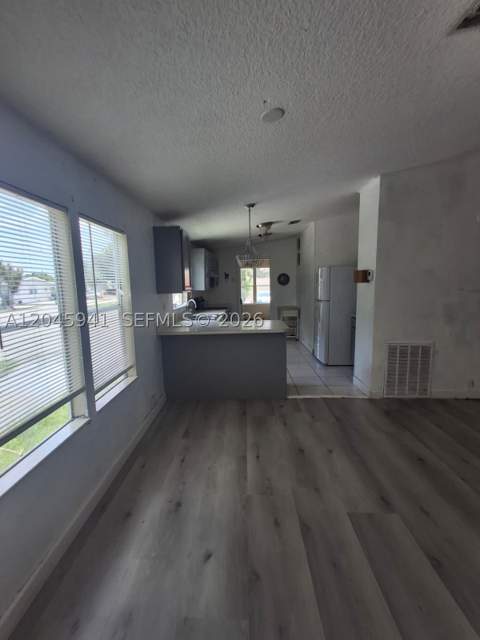 19800 SW 180 Ave, Miami FL - photo 12 of 37