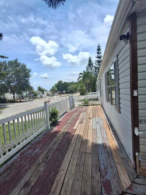 19800 SW 180 Ave, Miami FL - photo 14 of 37