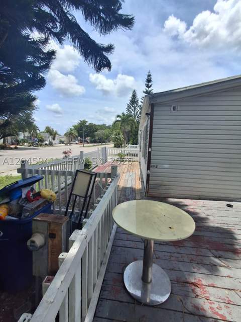 19800 SW 180 Ave, Miami FL - photo 9 of 37
