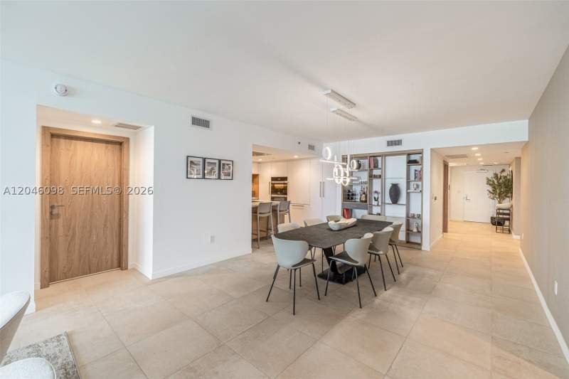 2 bedroom Condominium at 1135 103rd St 405, Onda, Bay Harbor Islands — photo 5